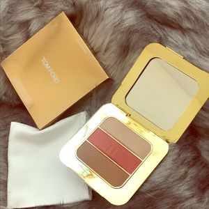 Tom Ford soleil contouring compact - NEW